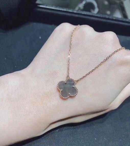 Van Cleef & Arpels necklace lyh05 (7)