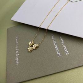 Van Cleef & Arpels necklace lyh07 (1)