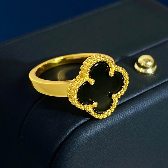 Van Cleef & Arpels ring lyh05 (3)