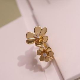 Van Cleef & Arpels ring lyh06 (4)