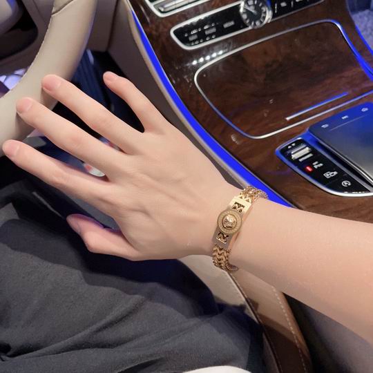 Versace bracelet lyh01 (4)