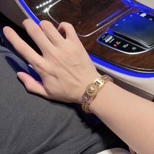 Versace bracelet lyh01 (6)