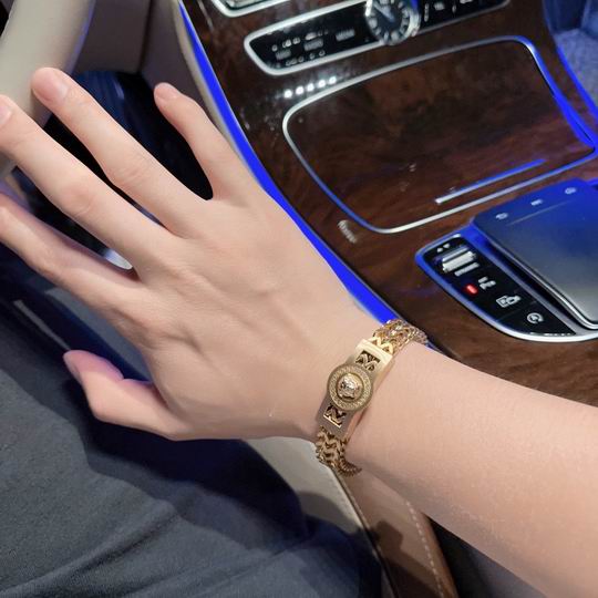 Versace bracelet lyh01 (9)