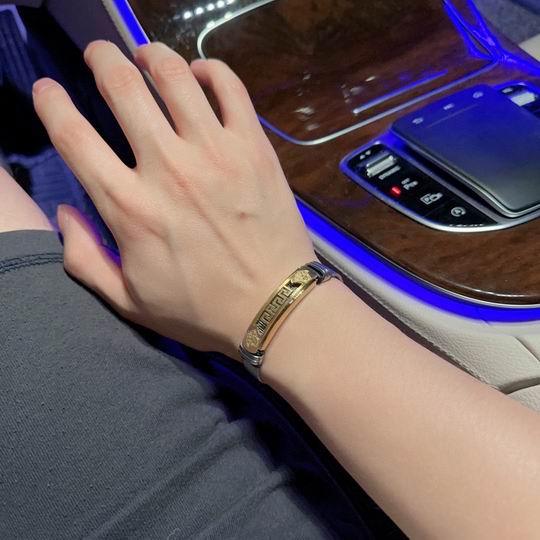 Versace bracelet lyh14 (7)