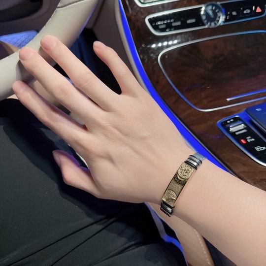 Versace bracelet lyh25 (7)