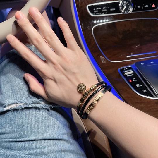 Versace bracelet lyh36 (23)