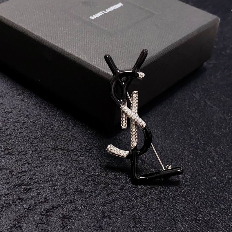 YSL Brooch 10lyr50 (4)