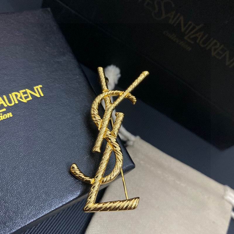 YSL Brooch 9lyr12 (3)