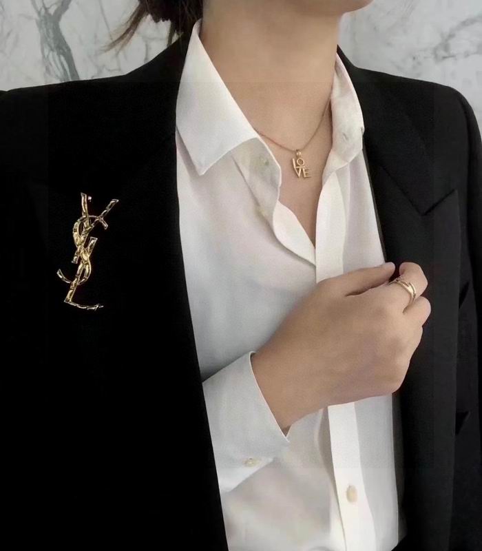YSL Brooch 9lyr14 (3)