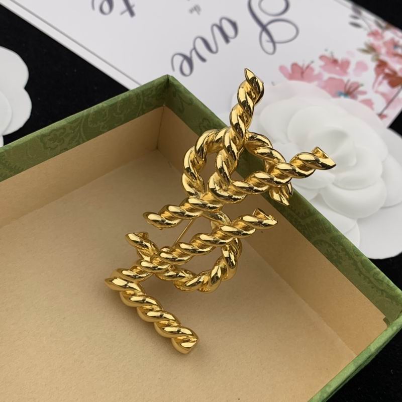 YSL Brooch 9lyr17 (2)