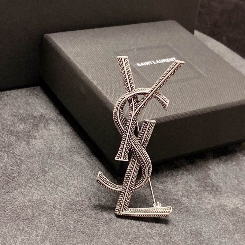YSL Brooch 9lyr23 (7)