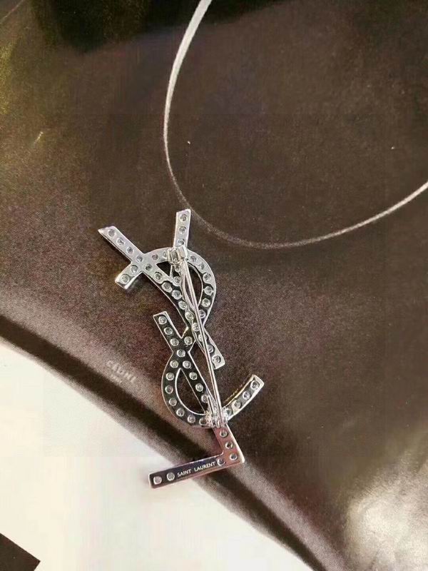 YSL Brooch 9lyr29 (2)
