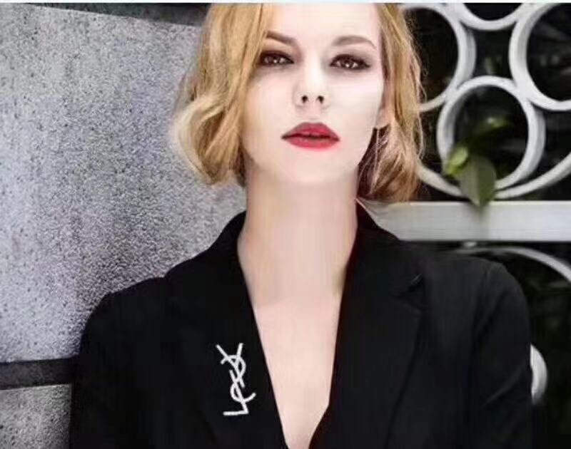 YSL Brooch 9lyr29 (4)