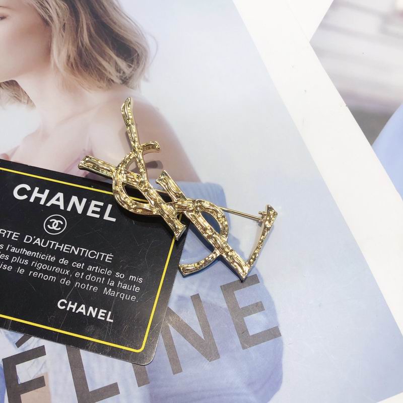 YSL Brooch 9lyr30 (3)
