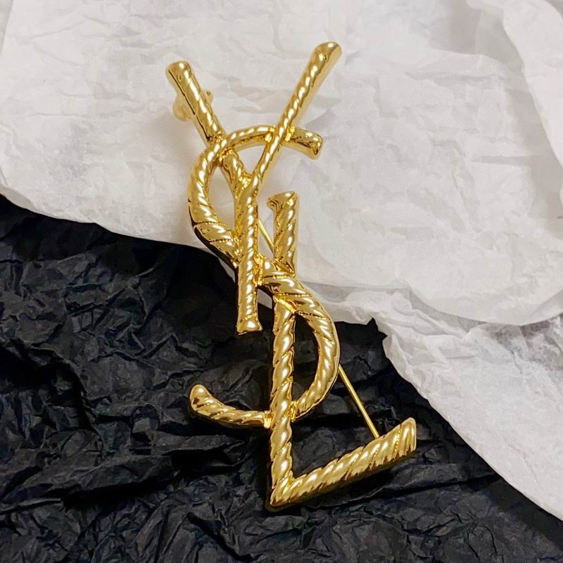 YSL Brooch 9lyr6 (2)