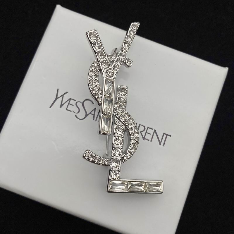 YSL Brooch 9lyr7 (1)
