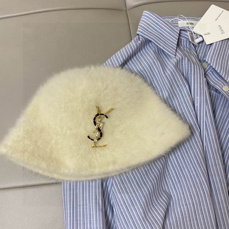 YSL Brooch 9lyr9 (3)