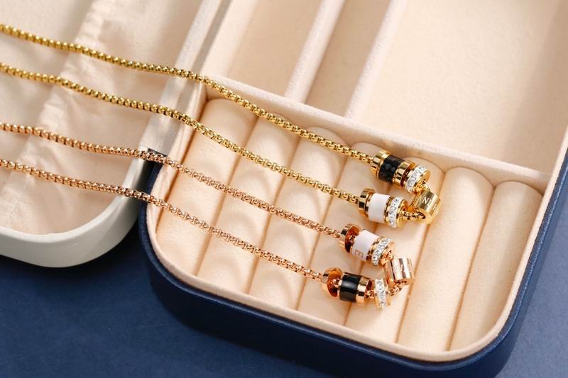 Armani necklace 05lyx8 (1)