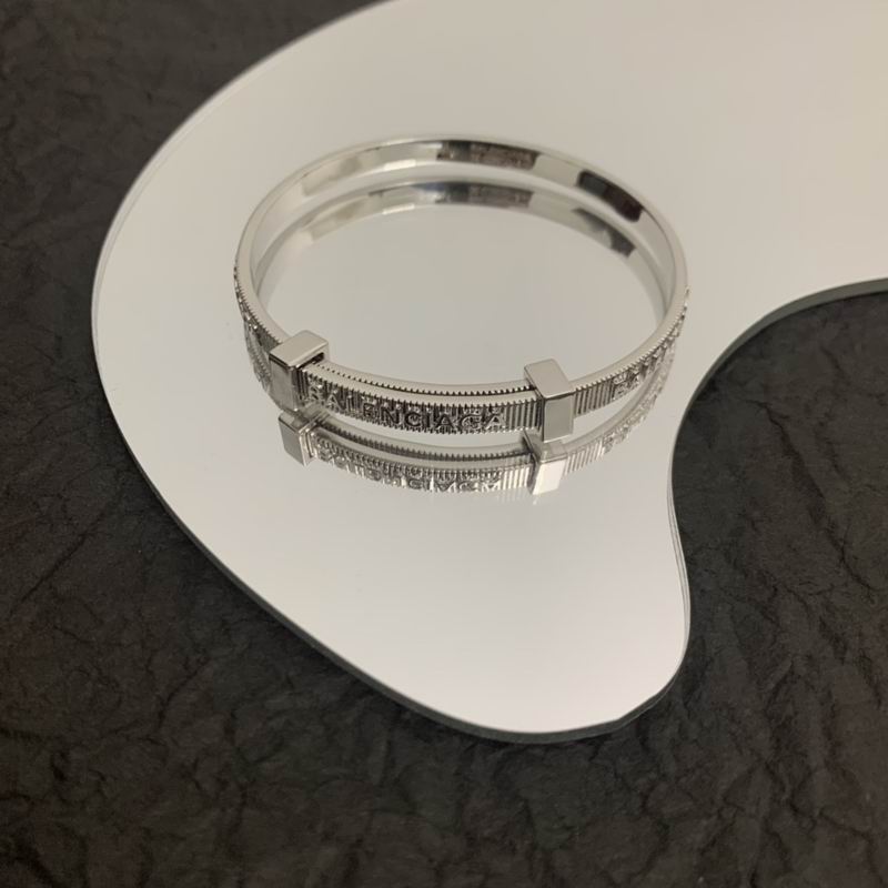 Balenciaga Bracelet 05lyr22 (1)