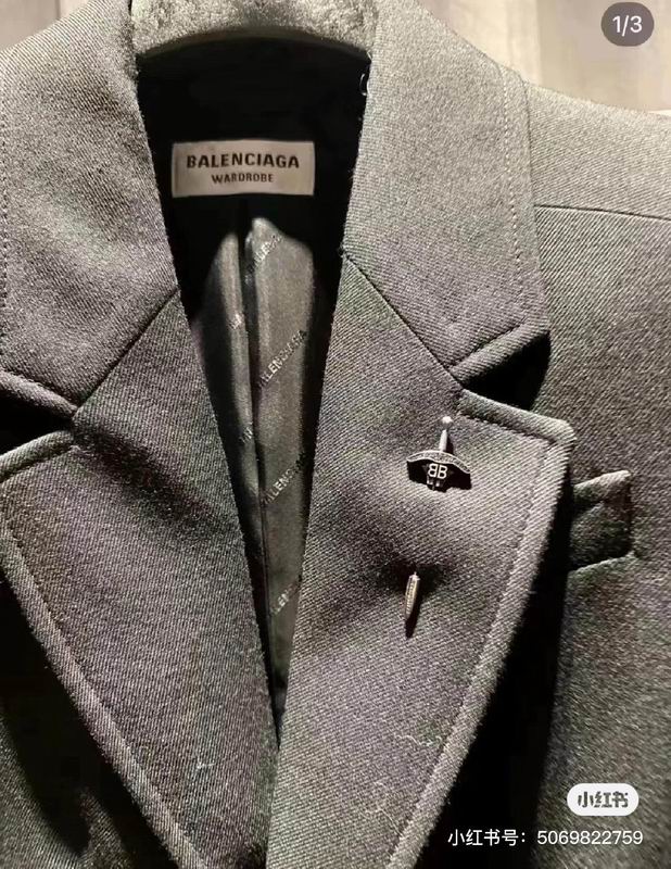 Balenciaga Brooch 05lyr01 (2)