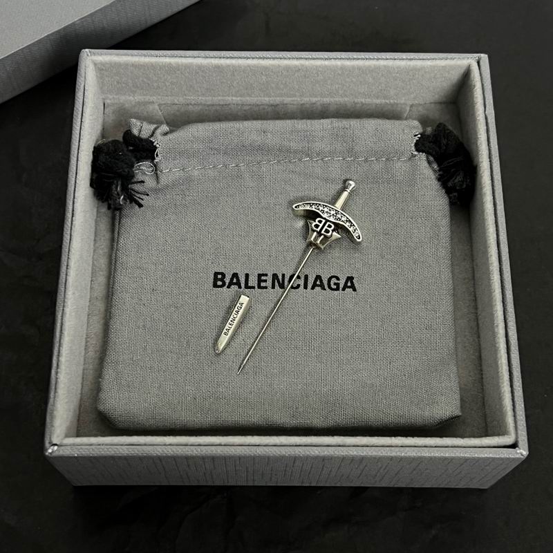 Balenciaga Brooch 05lyr01 (8)