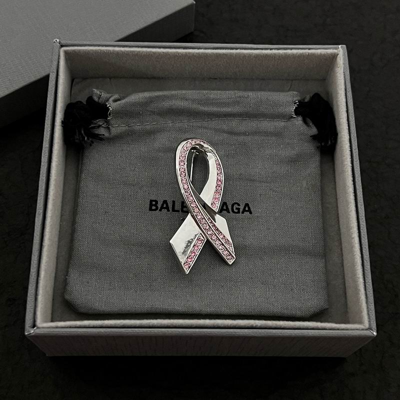 Balenciaga Brooch 05lyr04 (2)