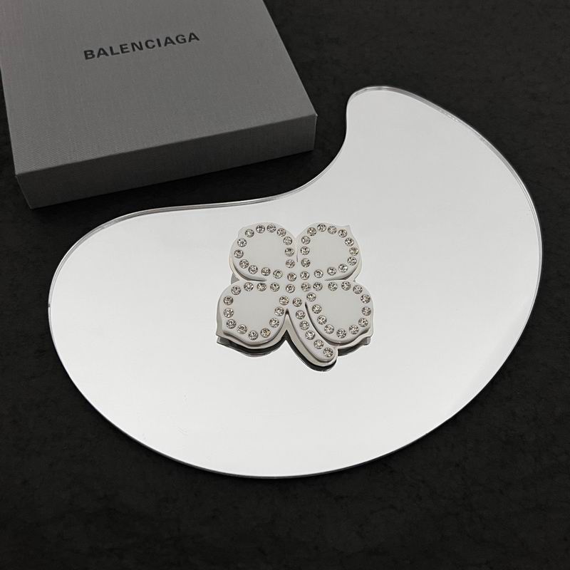 Balenciaga Brooch 05lyr05 (8)
