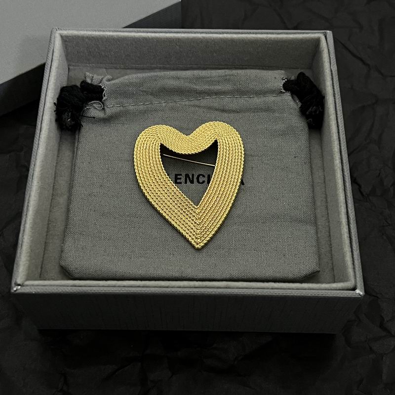 Balenciaga Brooch 05lyr07 (11)