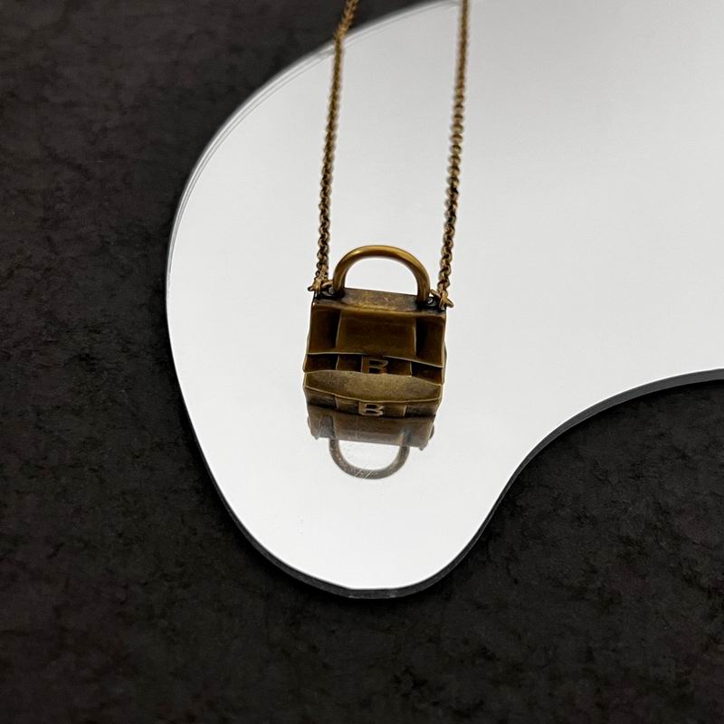 Balenciaga Necklace 05lyr42 (5)