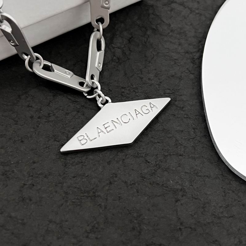 Balenciaga Necklace 05lyr57 (2)
