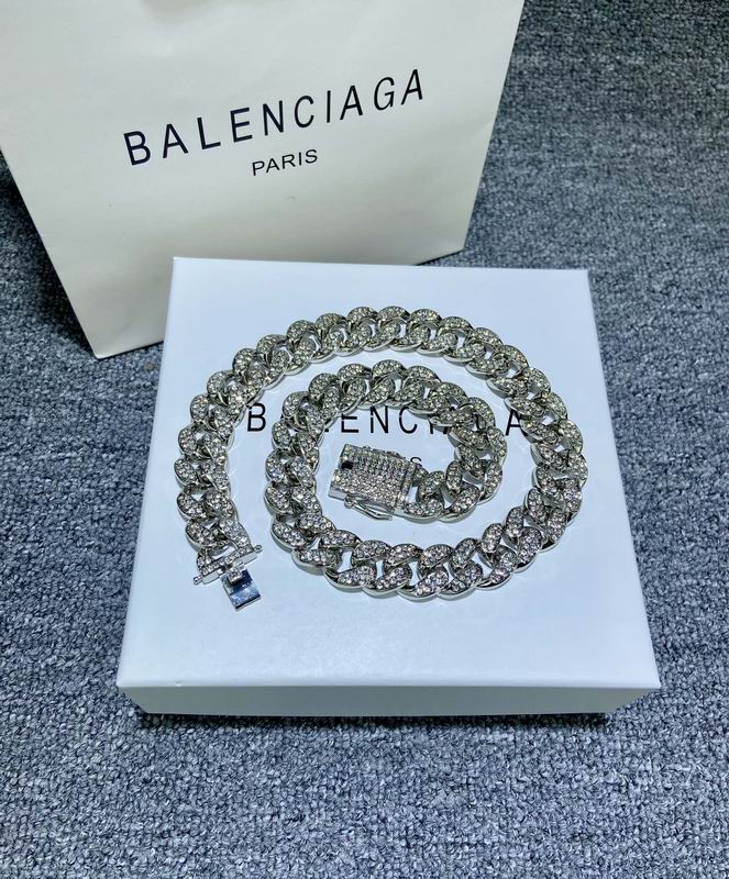 Balenciaga Necklace 05lyr88 (3)