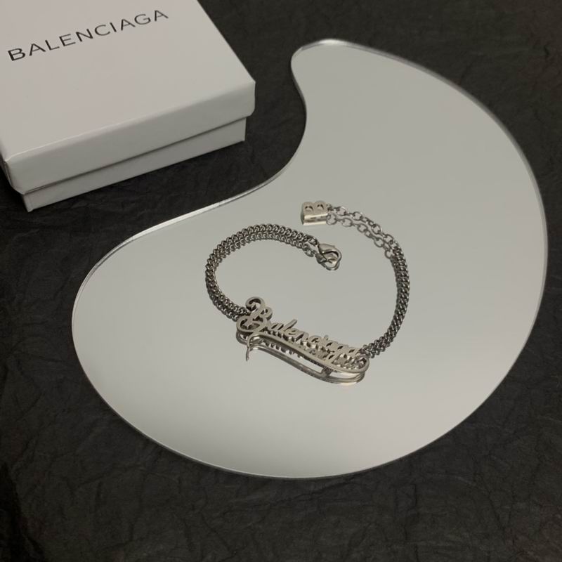 Balenciaga Suits 05lyr01 (2)