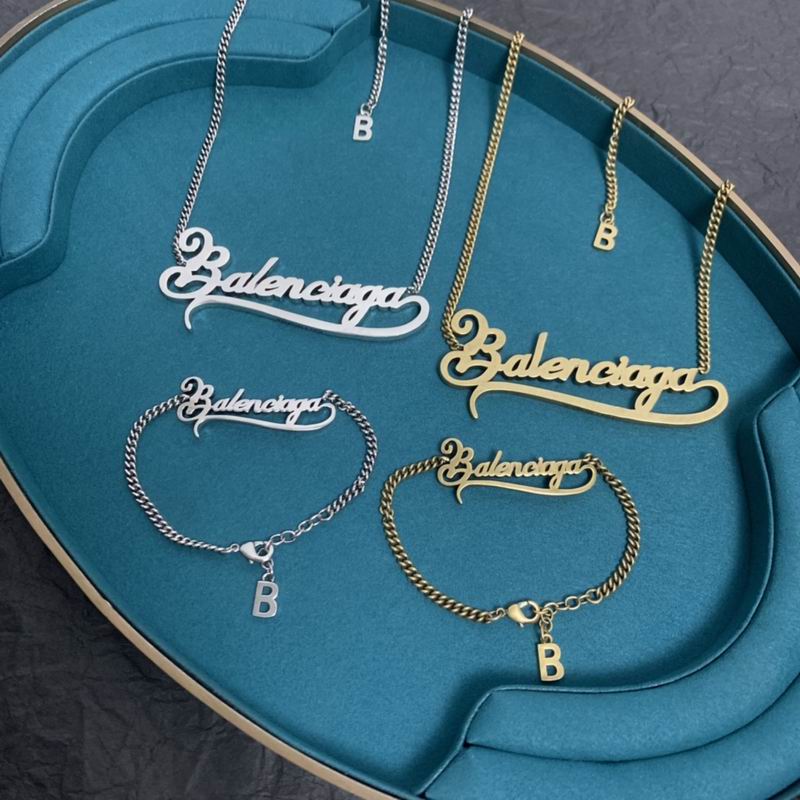 Balenciaga Suits 05lyr01 (9)