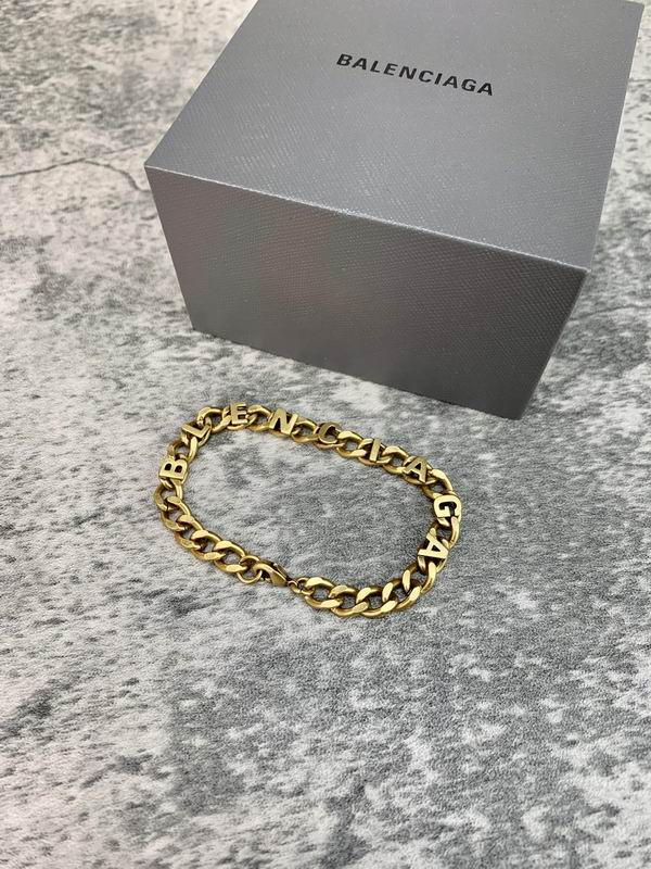 Balenciaga Suits 05lyr03 (10)