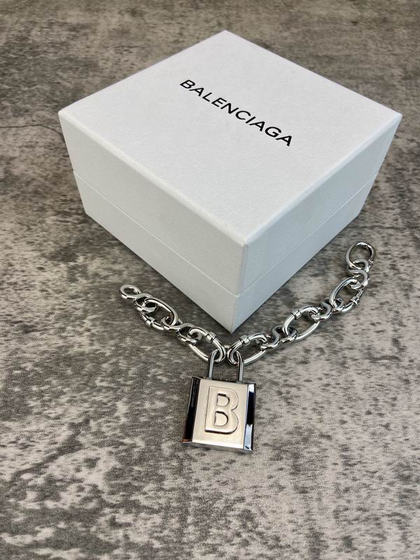 Balenciaga Suits 05lyr04 (11)