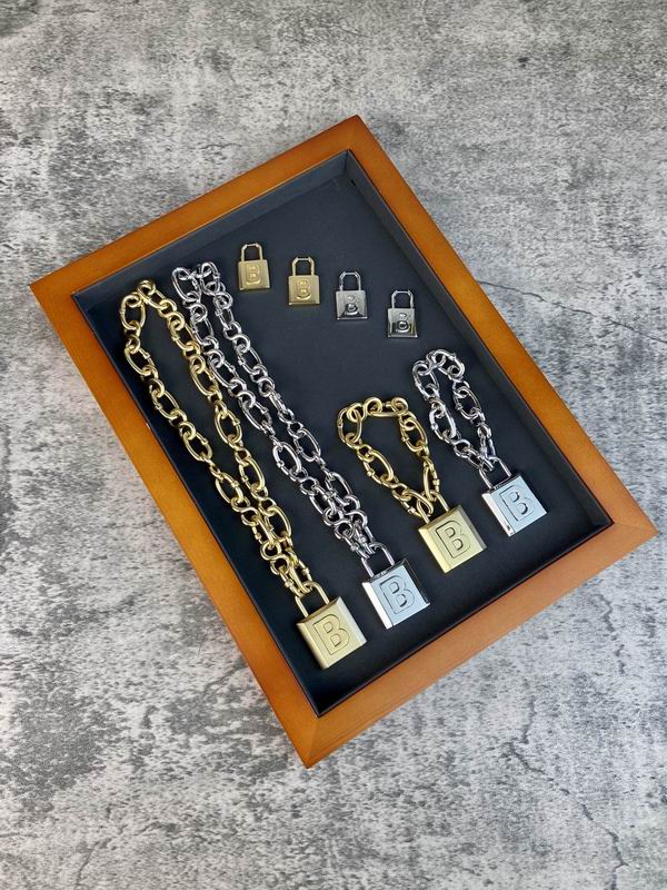 Balenciaga Suits 05lyr04 (18)