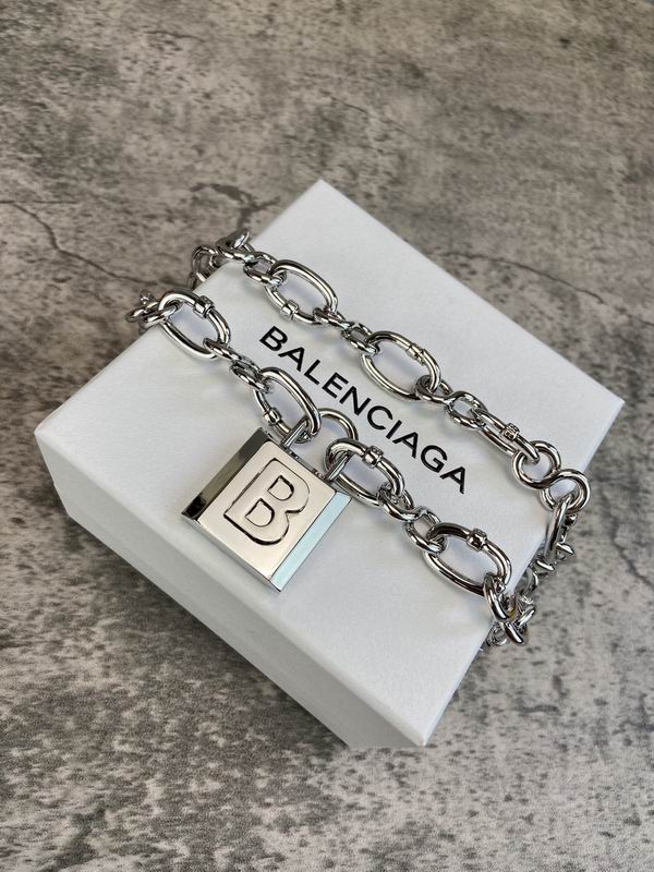 Balenciaga Suits 05lyr04 (4)