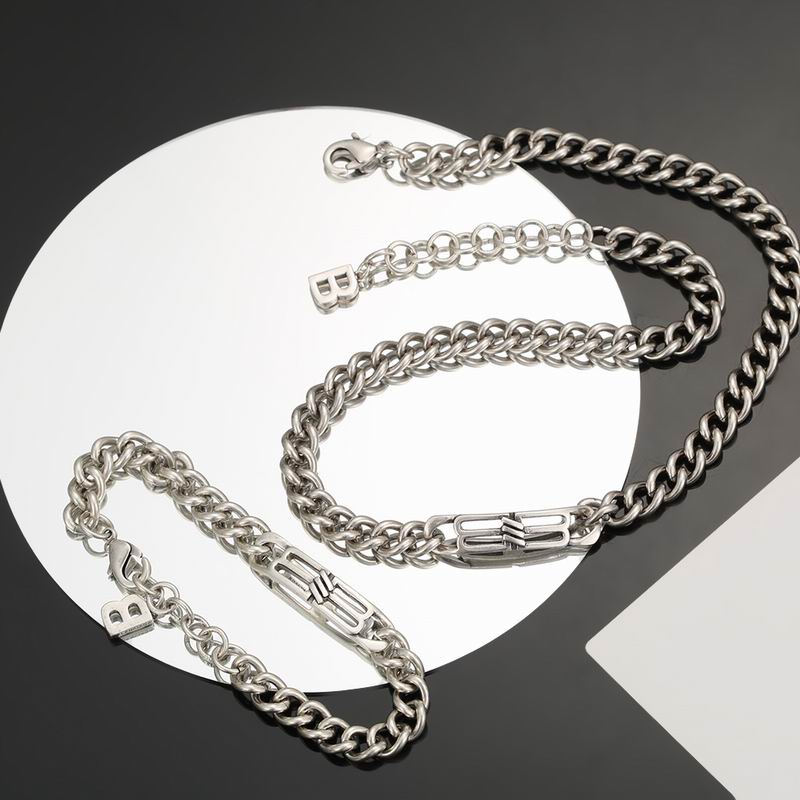 Balenciaga Suits 06lyr06 (1)