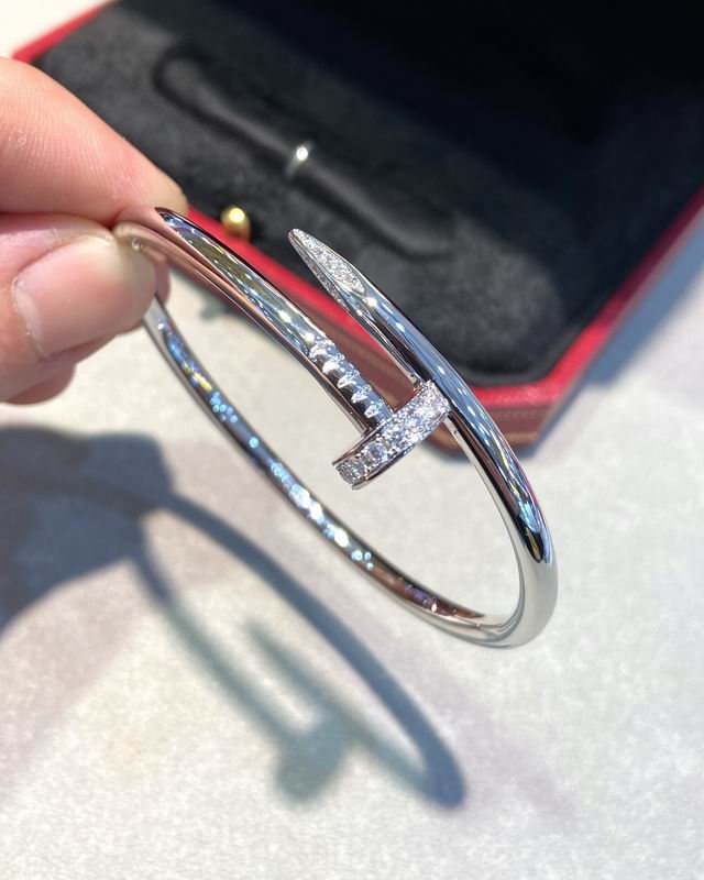 Cartier bracelet 03lyx106 (2)