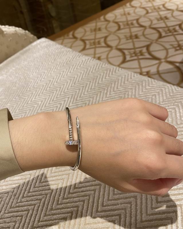 Cartier bracelet 03lyx106 (8)