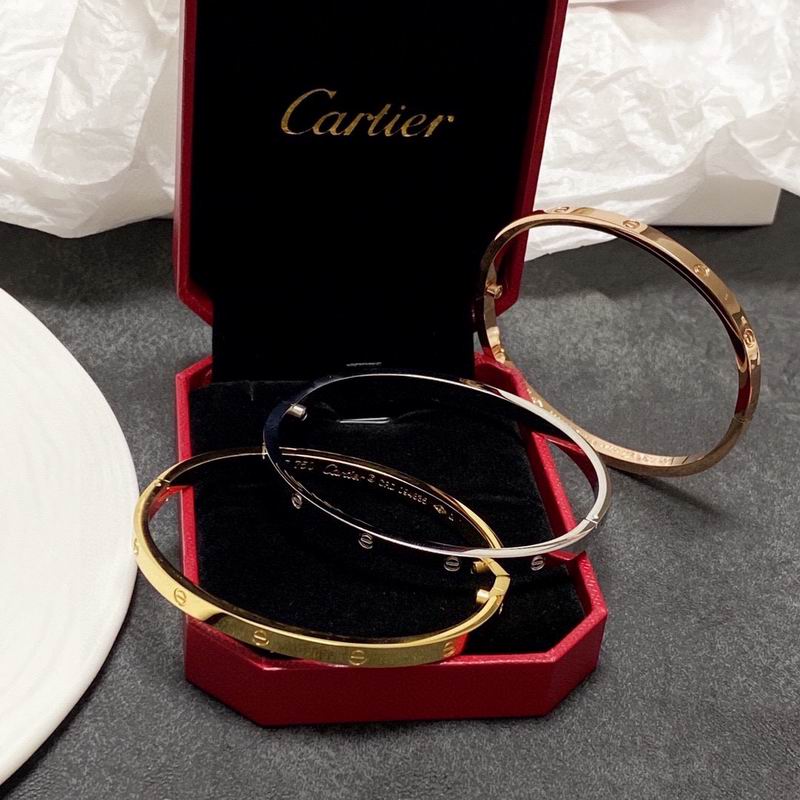 Cartier bracelet 03lyx60 (5)