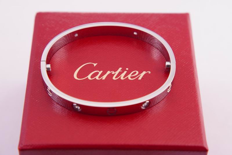 Cartier bracelet 03lyx62 (2)