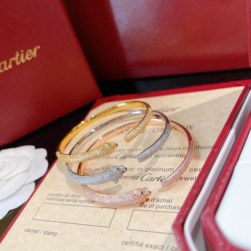 Cartier bracelet 03lyx64 (6)