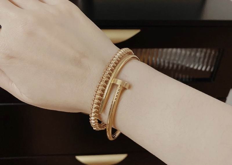Cartier bracelet 03lyx66 (7)