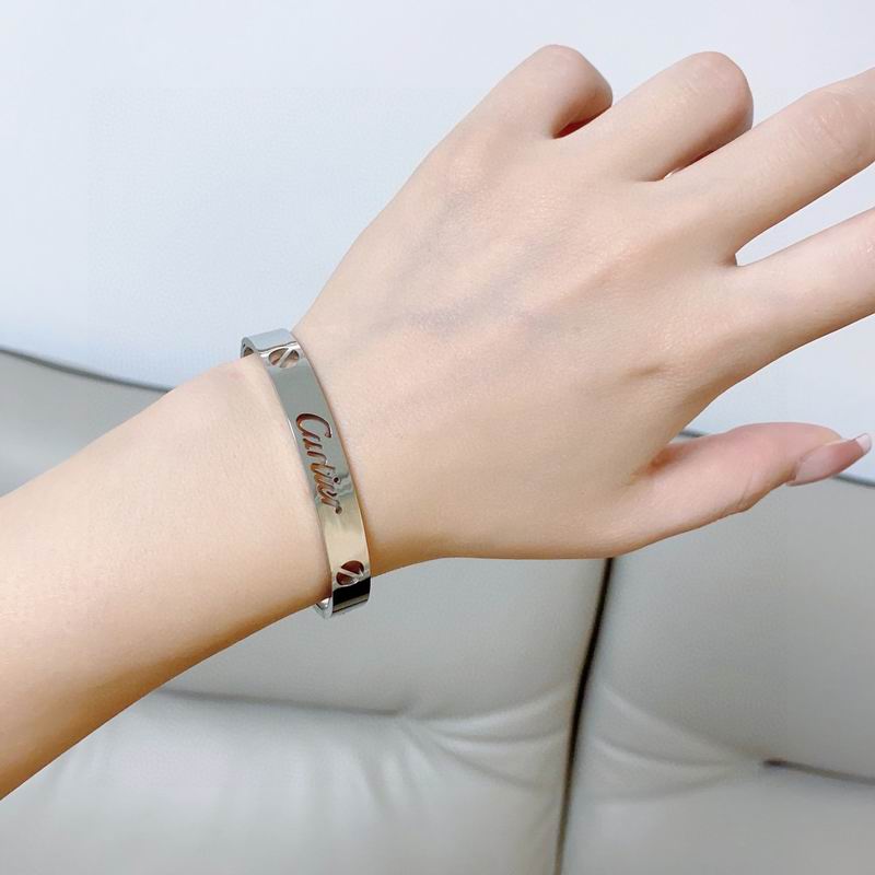 Cartier bracelet 03lyx76 (2)
