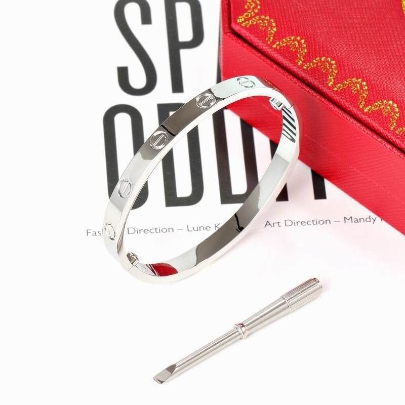 Cartier bracelet 03lyx81 (2)