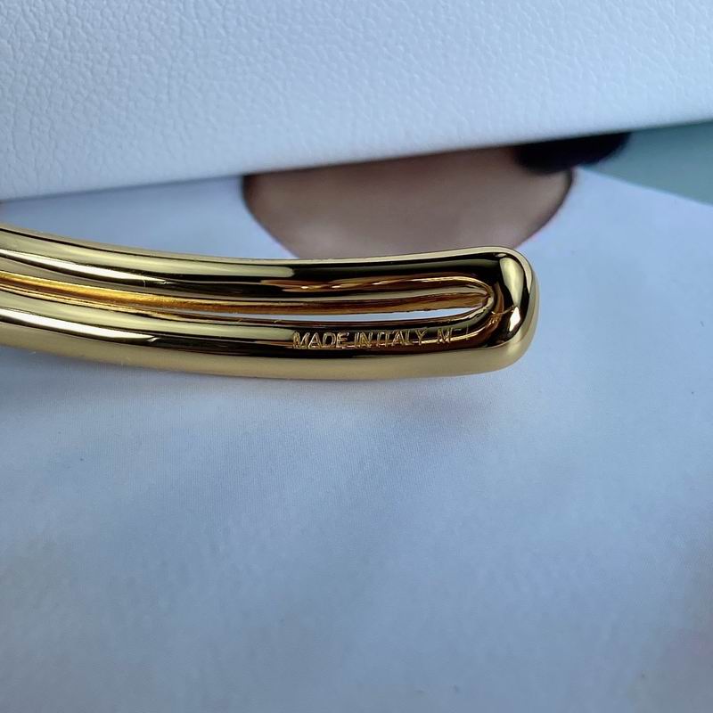 Cartier bracelet 03lyx88 (6)