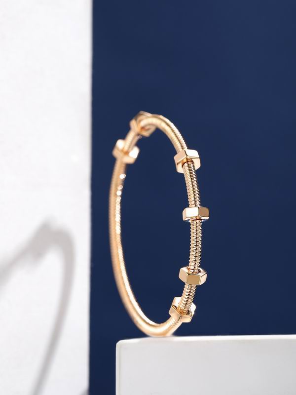 Cartier bracelet 03lyx92 (7)