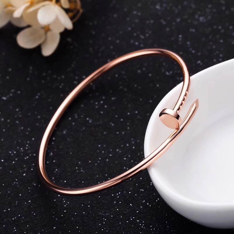 Cartier bracelet 03lyx93 (8)