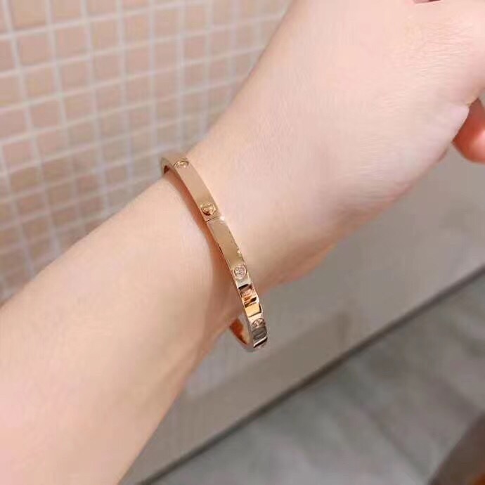 Cartier bracelet 03lyx97 (3)